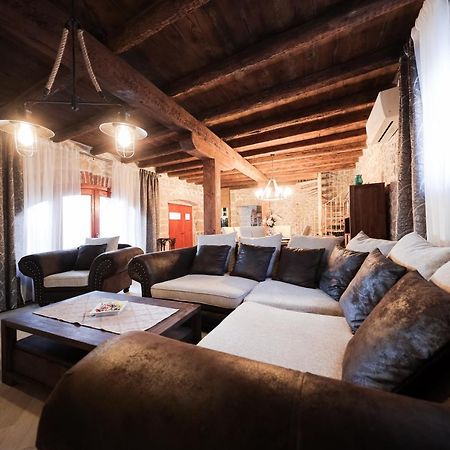 Holiday Home Mare Petrcane Exterior photo