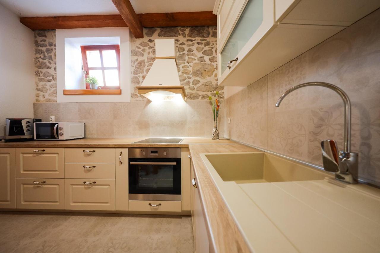 Holiday Home Mare Petrcane Exterior photo